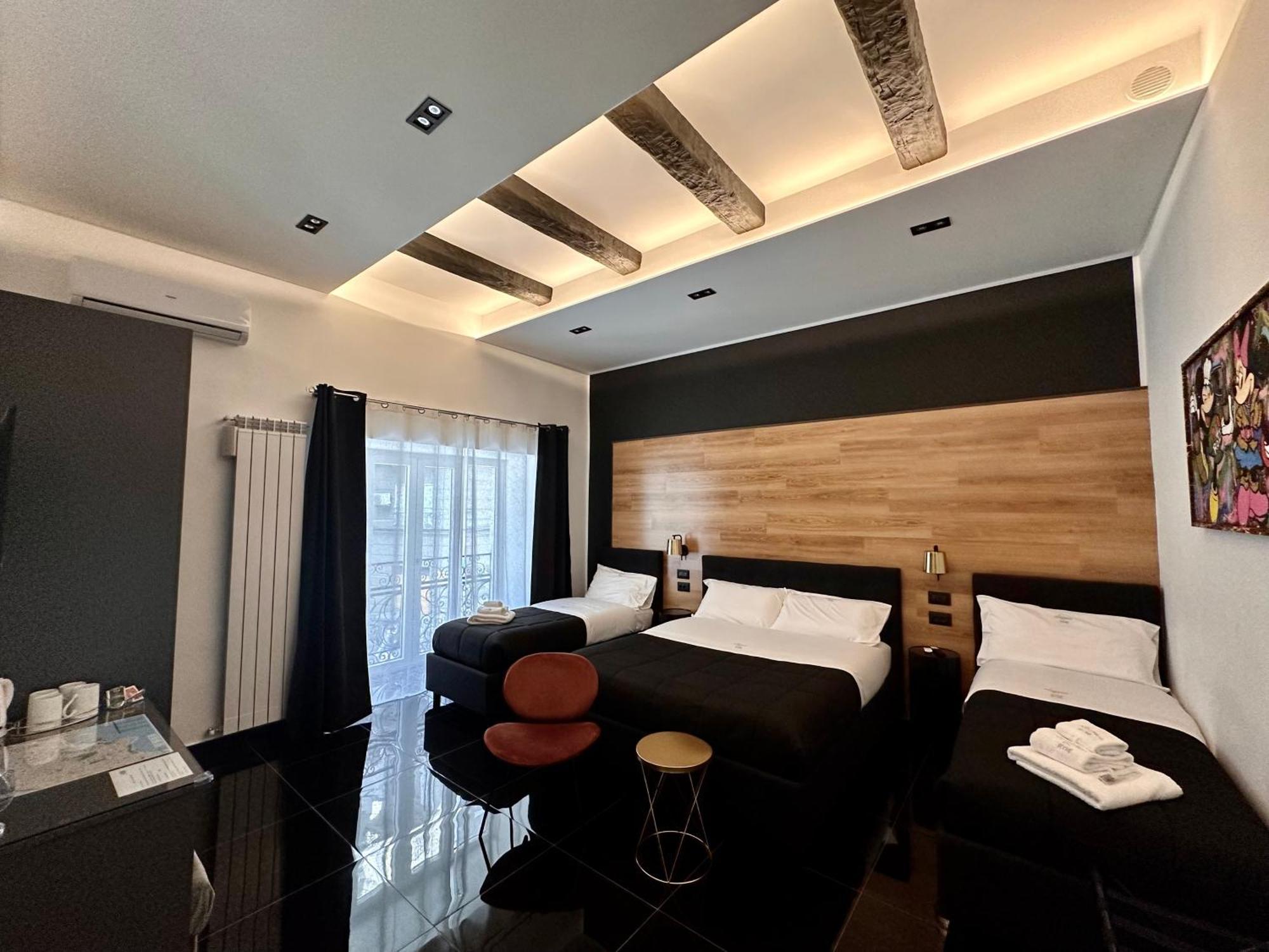 Elegance Rooms Spaccanapoli Buitenkant foto