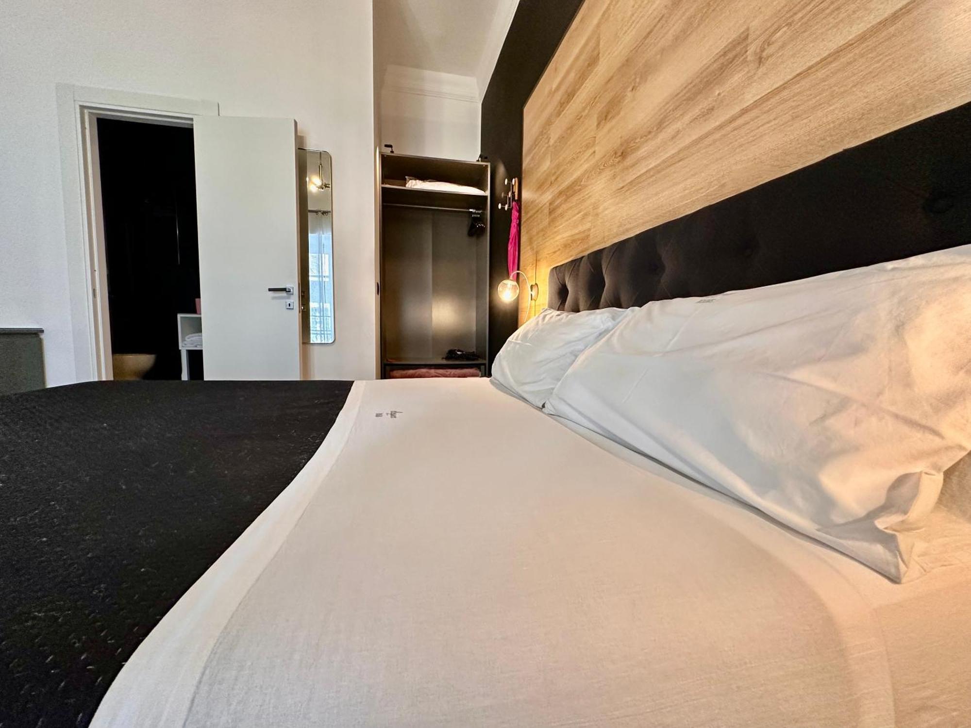 Elegance Rooms Spaccanapoli Buitenkant foto