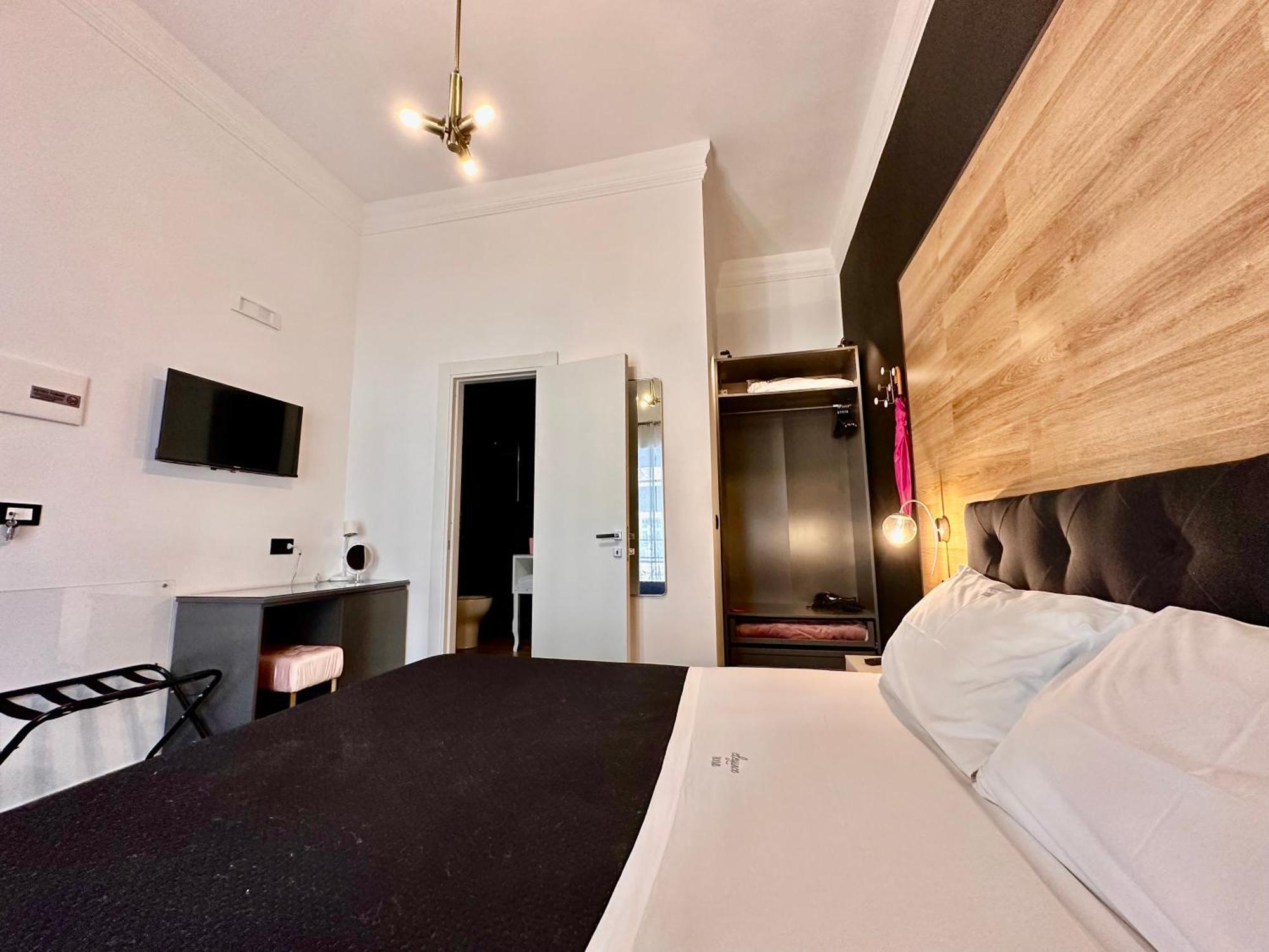 Elegance Rooms Spaccanapoli Buitenkant foto