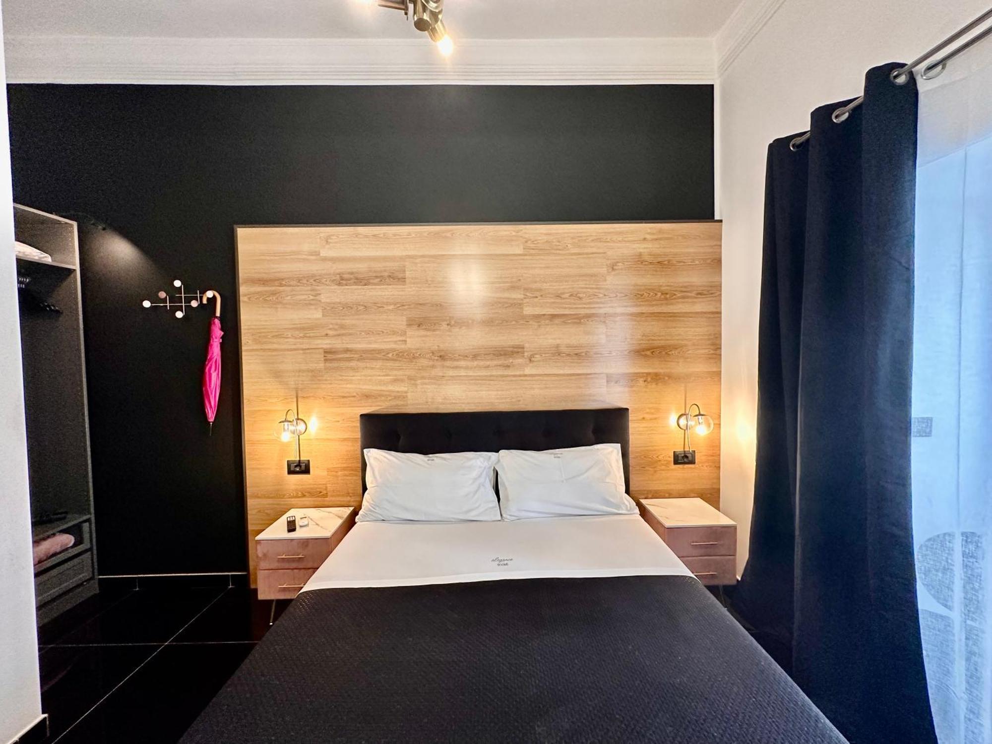 Elegance Rooms Spaccanapoli Buitenkant foto