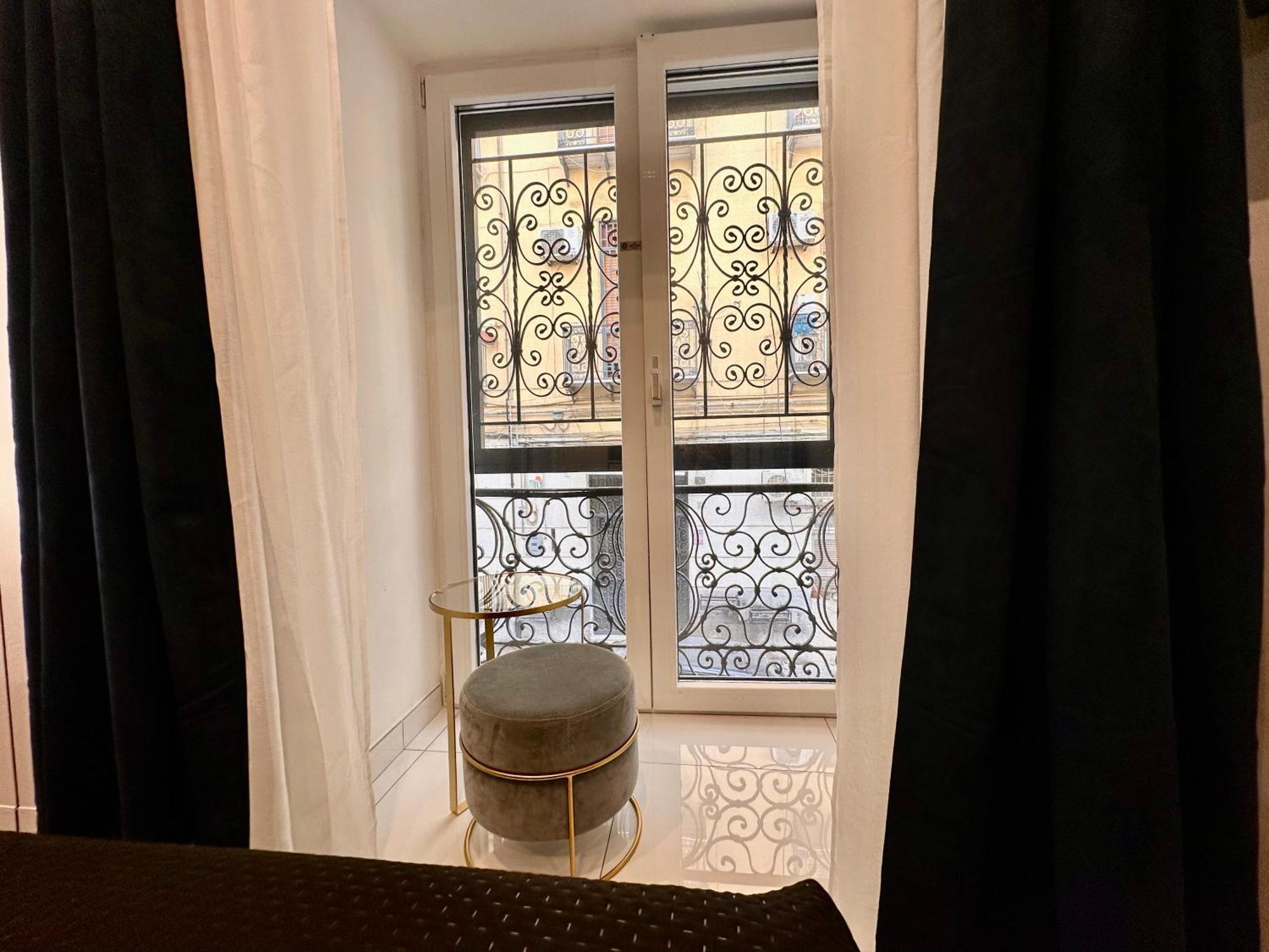 Elegance Rooms Spaccanapoli Buitenkant foto